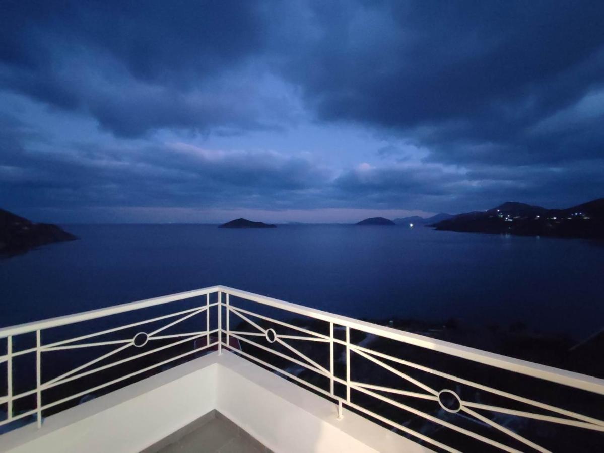 Infinity Blue Suite Panteli Extérieur photo