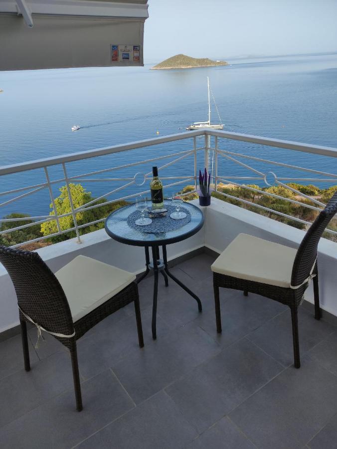 Infinity Blue Suite Panteli Extérieur photo