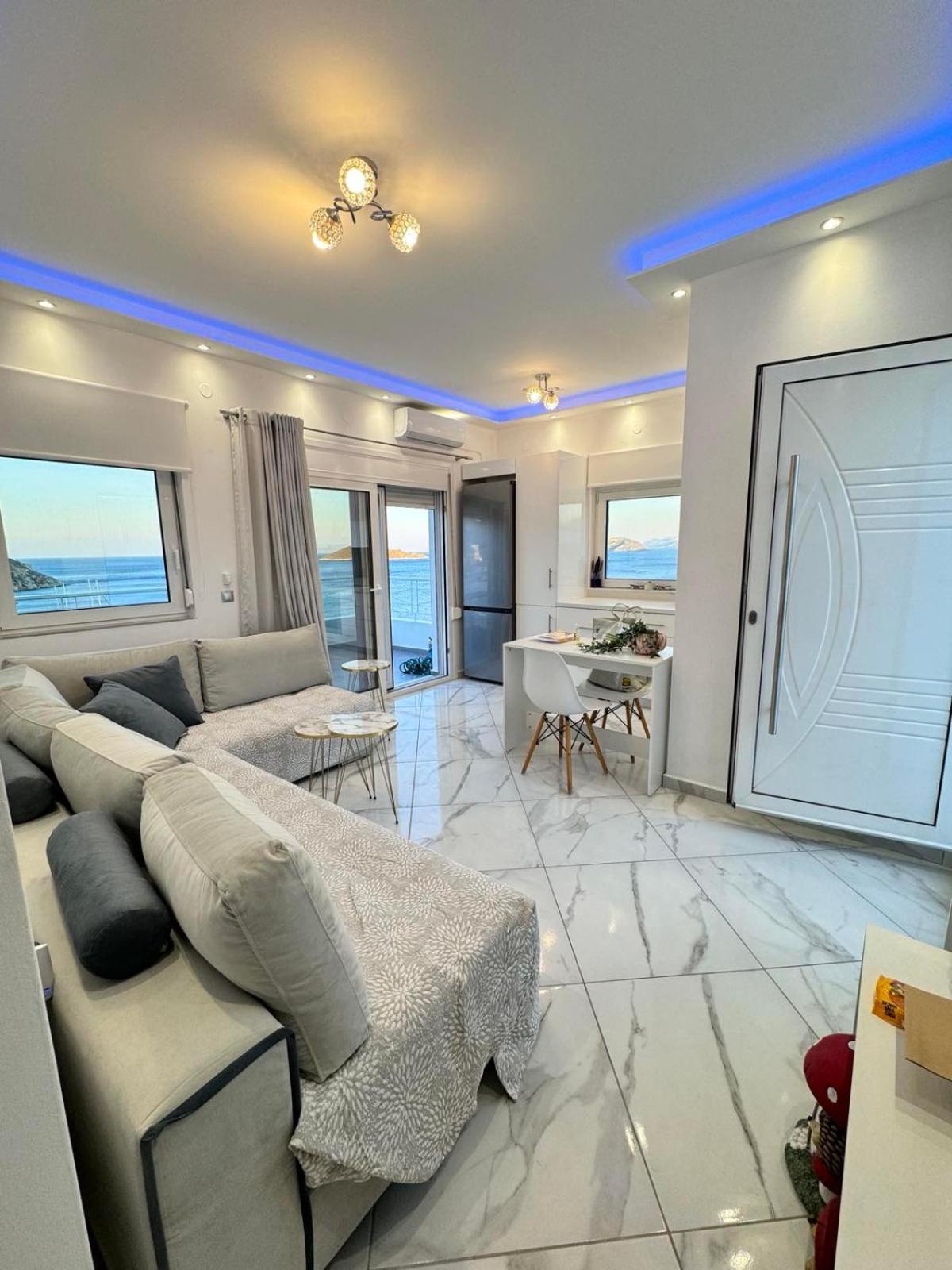 Infinity Blue Suite Panteli Extérieur photo